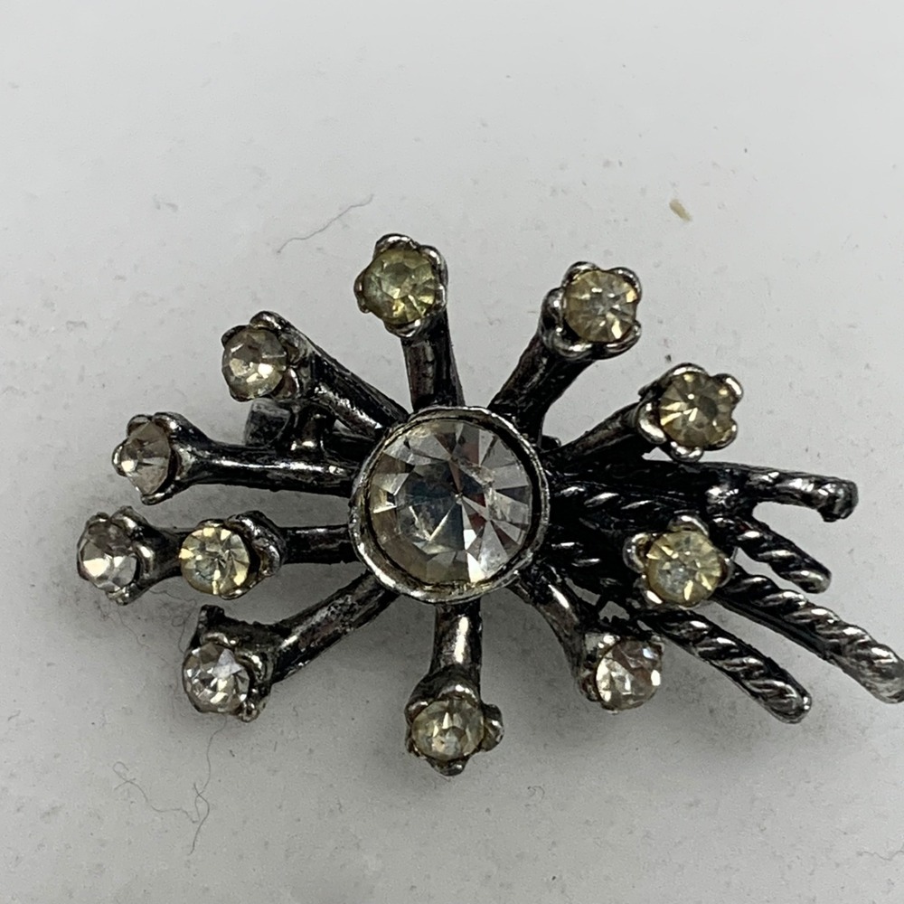 Vintage Starburst Sunburst Brooch Silver Tone Rhinestone Crystal Pin Mid Century